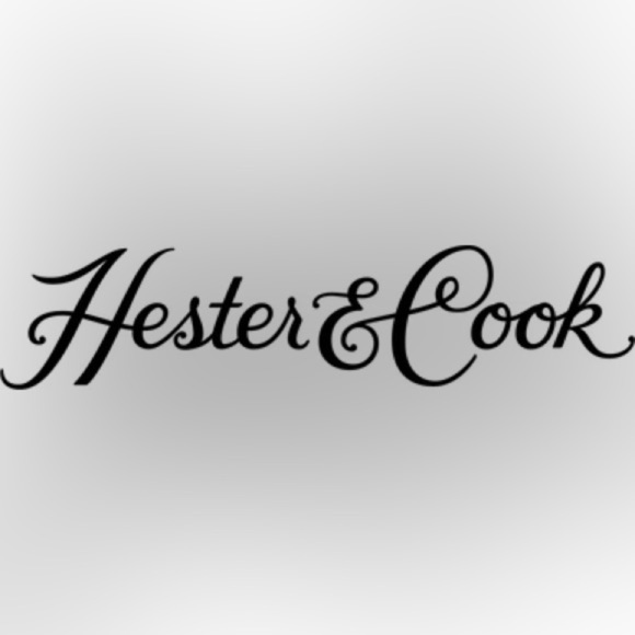 Hester and Cook PERFECT SETTING PLACEMATS - Picture 3 of 5